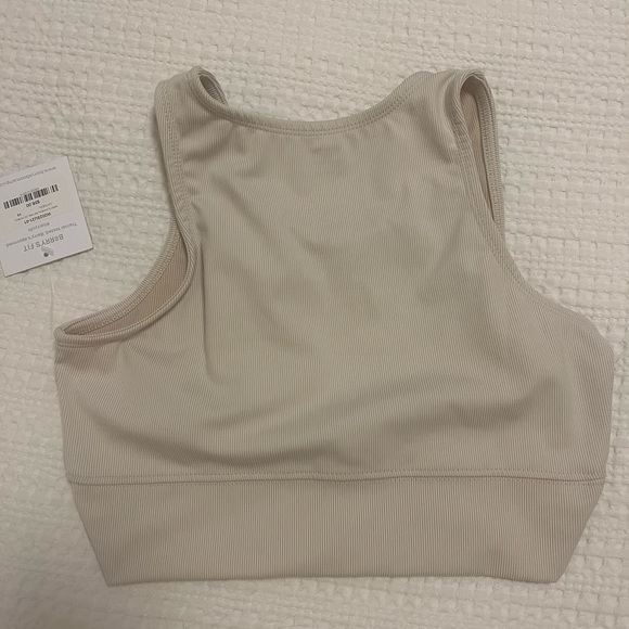 BRAND new Barry’s workout top XS - Picture 2 of 3